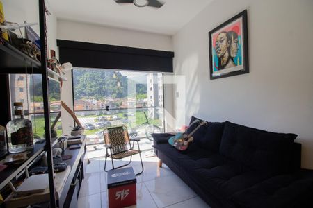 Sala  de apartamento à venda com 2 quartos, 55m² em Vargem Pequena, Rio de Janeiro