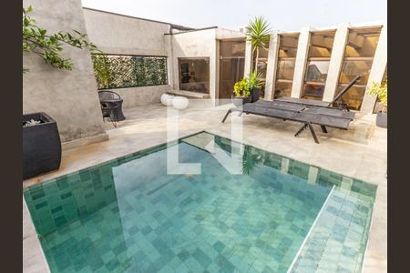 Apartamento à venda com 250m², 3 quartos e 2 vagasPiscina