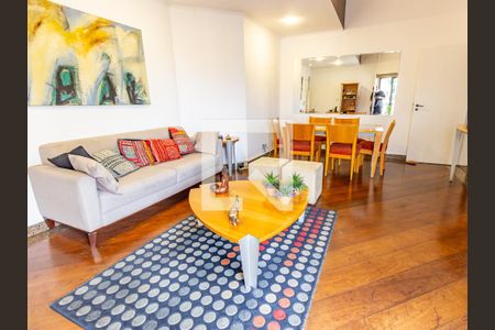 Sala de apartamento à venda com 3 quartos, 250m² em Vila Regente Feijó, São Paulo