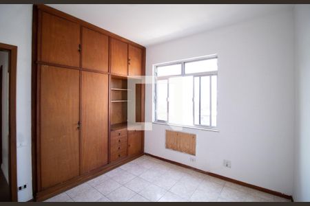 Quarto 1 de apartamento para alugar com 2 quartos, 69m² em Jardim Guanabara, Rio de Janeiro