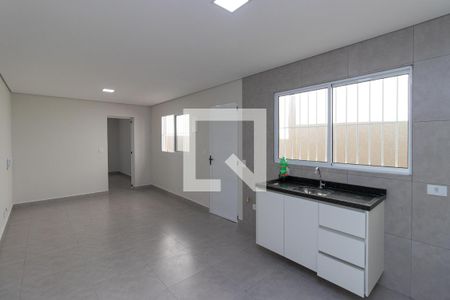 Sala/Cozinha de casa para alugar com 1 quarto, 45m² em Vila Gustavo, São Paulo