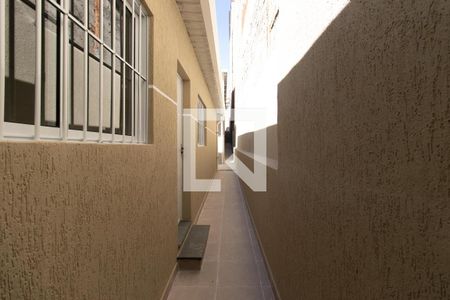 Casa para alugar com 45m², 1 quarto e sem vaga Casa para alugar com 45m², 1 quarto e sem vagaCorredor