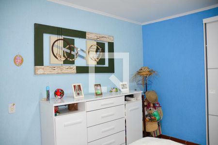 Casa à venda com 200m², 3 quartos e 4 vagas Casa à venda com 200m², 3 quartos e 4 vagasSuite