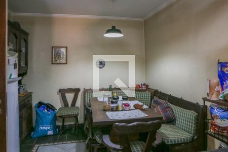 Casa à venda com 450m², 4 quartos e 4 vagasCozinha