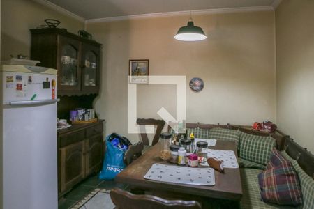 Casa à venda com 450m², 4 quartos e 4 vagasCozinha