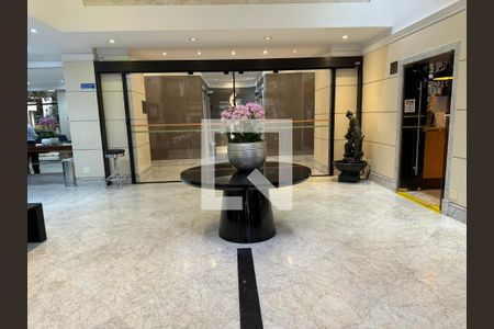 Apartamento à venda com 61m², 2 quartos e 2 vagasHall