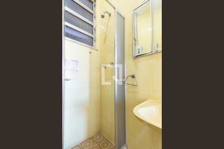 Apartamento para alugar com 55m², 2 quartos e sem vagaBanheiro