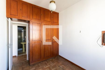 Quarto 1 de apartamento para alugar com 2 quartos, 55m² em Grajaú, Rio de Janeiro