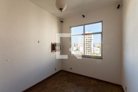 Quarto 1 de apartamento para alugar com 2 quartos, 55m² em Grajaú, Rio de Janeiro