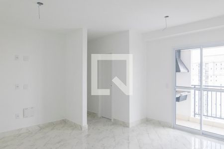 Sala de apartamento à venda com 2 quartos, 60m² em Vila Metalúrgica, Santo André