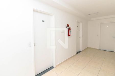 Apartamento à venda com 34m², 2 quartos e sem vagaÁrea comum