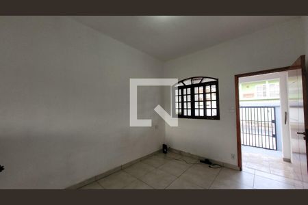 Sala de casa para alugar com 3 quartos, 100m² em Vila Industrial, Campinas
