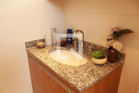 Apartamento à venda com 154m², 4 quartos e 3 vagasBanheiro  Quarto 2