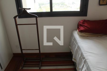 Apartamento à venda com 154m², 4 quartos e 3 vagas Quarto 2
