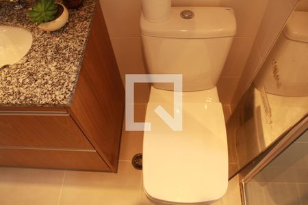 Apartamento à venda com 154m², 4 quartos e 3 vagasBanheiro  Quarto 2