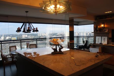 Sala/Cozinha/Área de Serviço de apartamento à venda com 2 quartos, 90m² em Vila Leopoldina, São Paulo