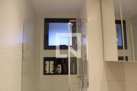 Apartamento à venda com 90m², 2 quartos e 2 vagasBanheiro