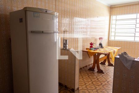 Casa à venda com 332m², 5 quartos e 3 vagasCozinha 2