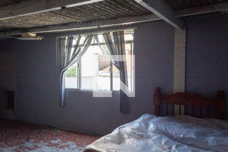 Casa à venda com 332m², 5 quartos e 3 vagasSótão