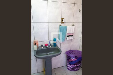 Casa à venda com 332m², 5 quartos e 3 vagasBanheiro da Suíte