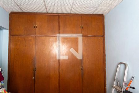 Casa à venda com 332m², 5 quartos e 3 vagasQuarto 3