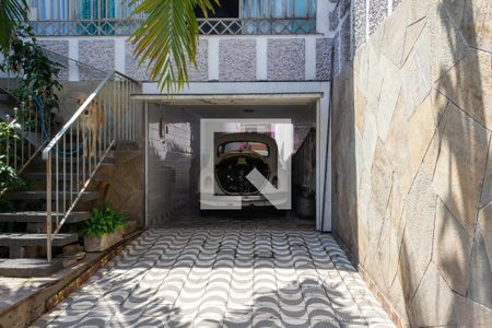 Casa à venda com 332m², 5 quartos e 3 vagasGaragem 1