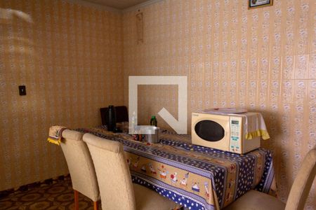 Casa à venda com 332m², 5 quartos e 3 vagasCozinha 2