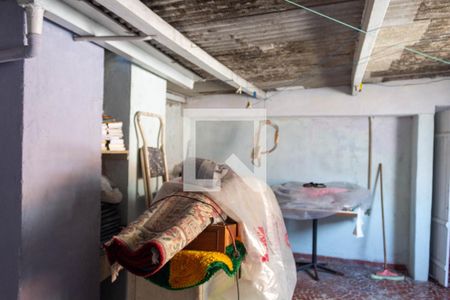 Casa à venda com 332m², 5 quartos e 3 vagasSótão