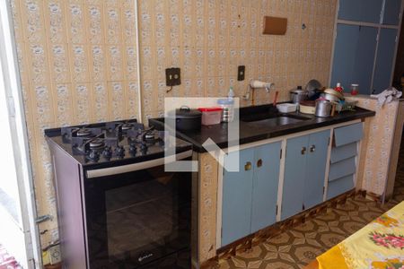 Casa à venda com 332m², 5 quartos e 3 vagasCozinha 2