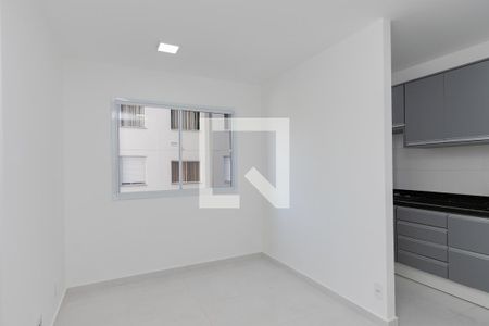 Sala de apartamento para alugar com 2 quartos, 46m² em Santo Amaro, São Paulo