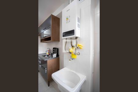 Área de Serviço de apartamento para alugar com 2 quartos, 45m² em Piraporinha, Diadema
