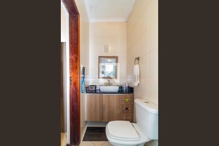 Casa à venda com 300m², 3 quartos e 2 vagasBanheiro da Suíte