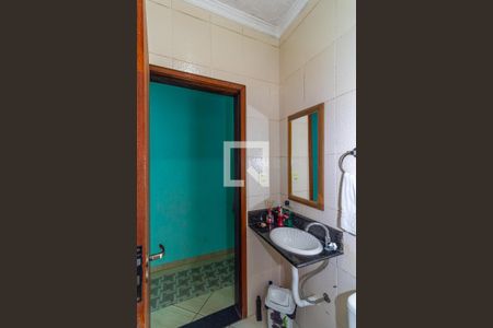 Casa à venda com 300m², 3 quartos e 2 vagasBanheiro 3