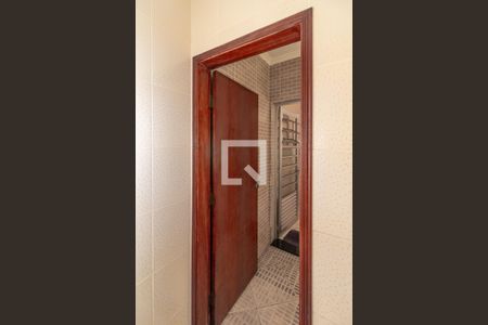 Casa à venda com 300m², 3 quartos e 2 vagasBanheiro 2