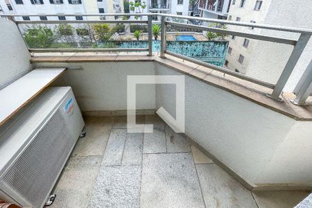 Varanda de apartamento à venda com 2 quartos, 63m² em Pinheiros, São Paulo