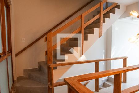 Hall de entrada de casa para alugar com 2 quartos, 110m² em Vila Mariana, São Paulo