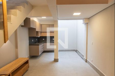 Sala de casa para alugar com 2 quartos, 110m² em Vila Mariana, São Paulo