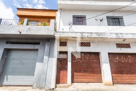 Fachada de kitnet/studio para alugar com 2 quartos, 65m² em Aparecida, Belo Horizonte