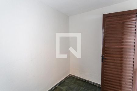 Quarto 2 de kitnet/studio para alugar com 2 quartos, 65m² em Aparecida, Belo Horizonte