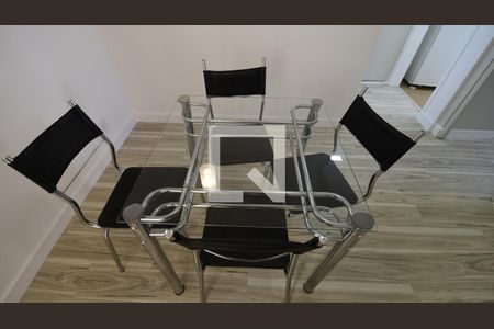 Sala  de apartamento à venda com 1 quarto, 45m² em Botafogo, Campinas