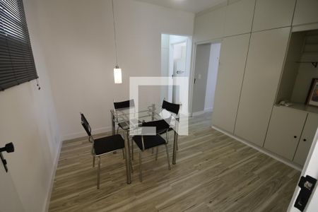 Apartamento à venda com 45m², 1 quarto e 1 vagaSala  