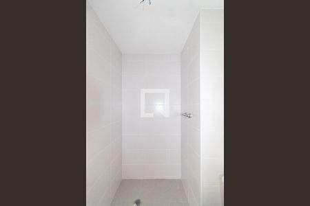 Apartamento à venda com 65m², 2 quartos e 1 vaga Apartamento à venda com 65m², 2 quartos e 1 vagaBanheiro