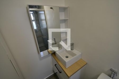 Banheiro de kitnet/studio à venda com 1 quarto, 47m² em Botafogo, Campinas