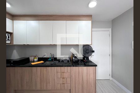 Cozinha de apartamento à venda com 2 quartos, 34m² em Santo Amaro, São Paulo