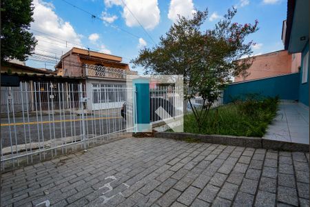 Casa à venda com 252m², 2 quartos e 4 vagasgaragem