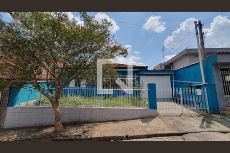 Casa à venda com 252m², 2 quartos e 4 vagasfachada casa