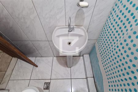 Casa à venda com 60m², 3 quartos e 1 vagaBanheiro