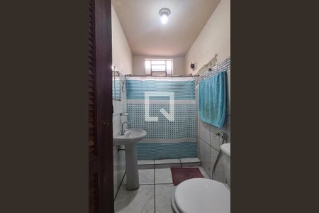 Casa à venda com 60m², 3 quartos e 1 vagaBanheiro