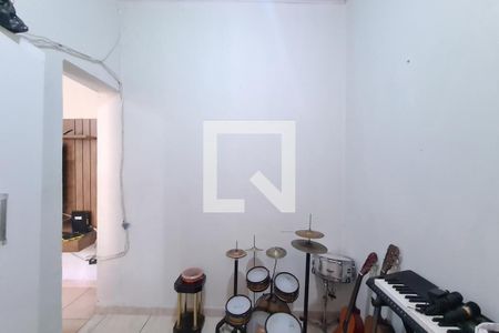 Casa à venda com 60m², 3 quartos e 1 vagaQuarto 