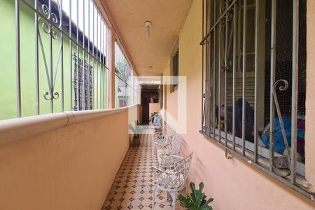Casa à venda com 60m², 3 quartos e 1 vagaCorredor entrada 